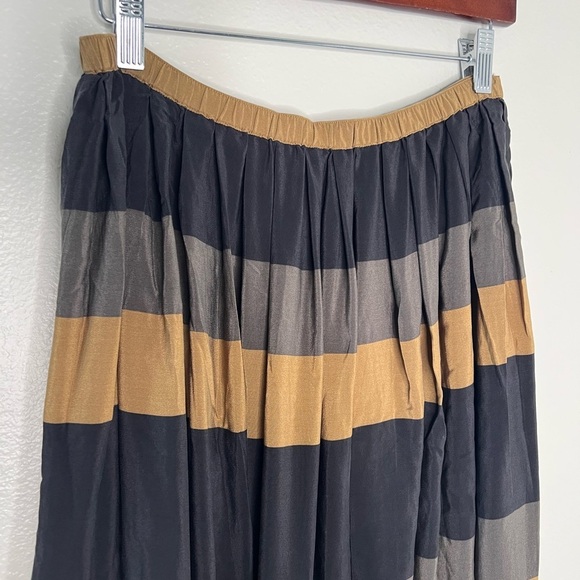 Broadway and Broome 100% silk Striped Black olive green Maxi Skirt S-M - Picture 4 of 7